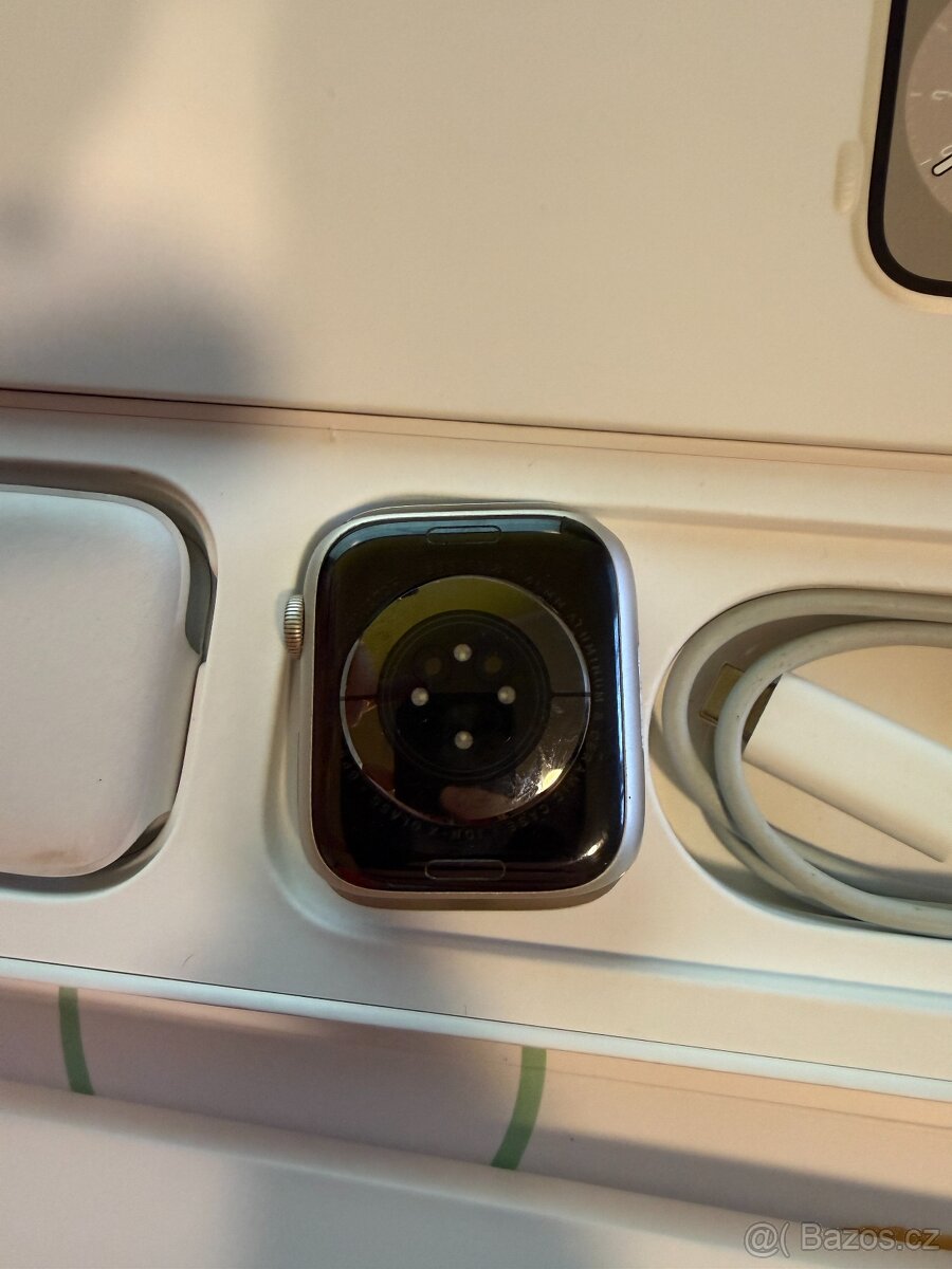 Apple watch 8 45mm silver - 4