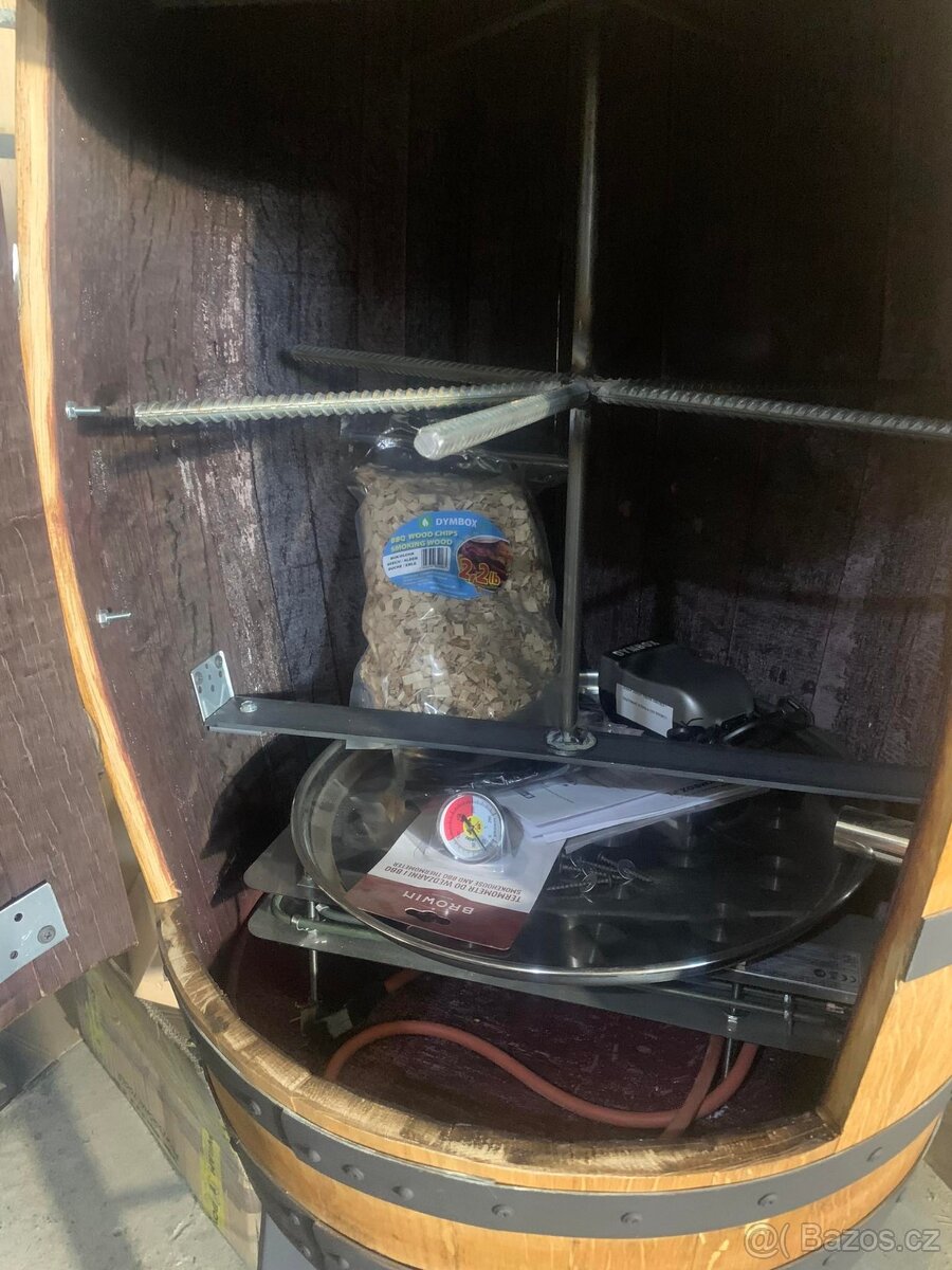 Sudová udírna - vytápění dymobox - 4