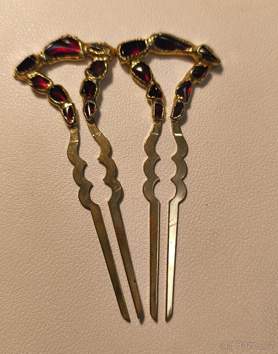 Jehlice do vlasů s granáty. - 4