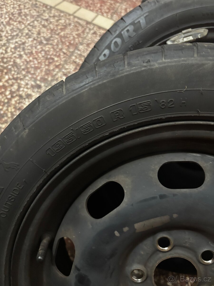 Kola plechové R15 - 4