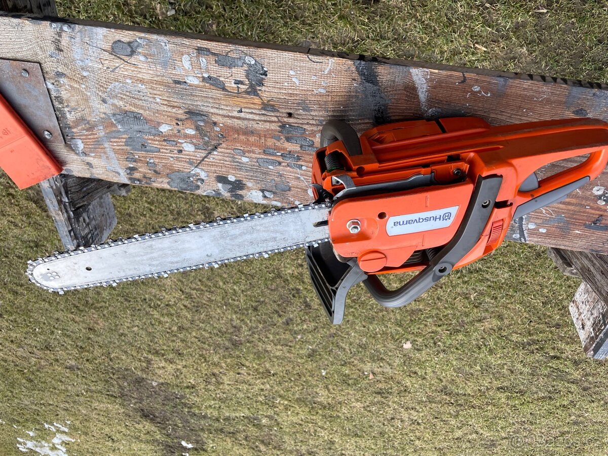 Prodám pilu Husqvarna 440 - 4