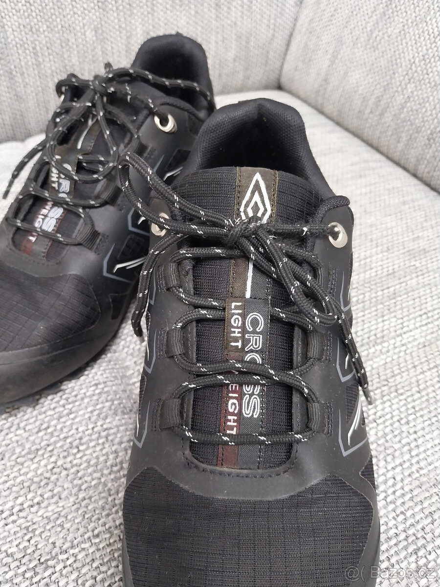 Tenisky Umbro JACKUZZI II vel. 40 - 4