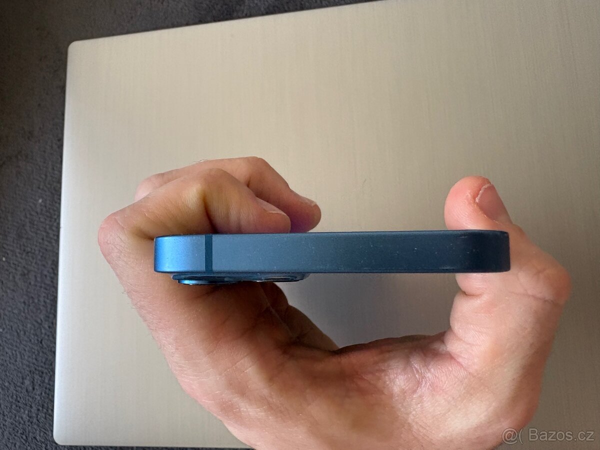 iPhone 13 128gb modrý - 4