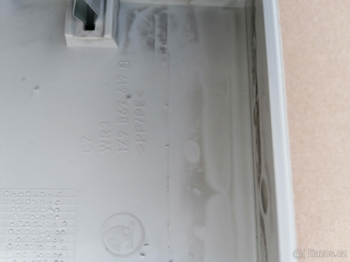 Panel sloupku - 4