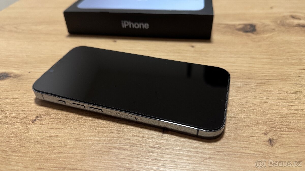 Apple iPhone 13 Pro 128GB, příslušenství, 7990Kč - 4
