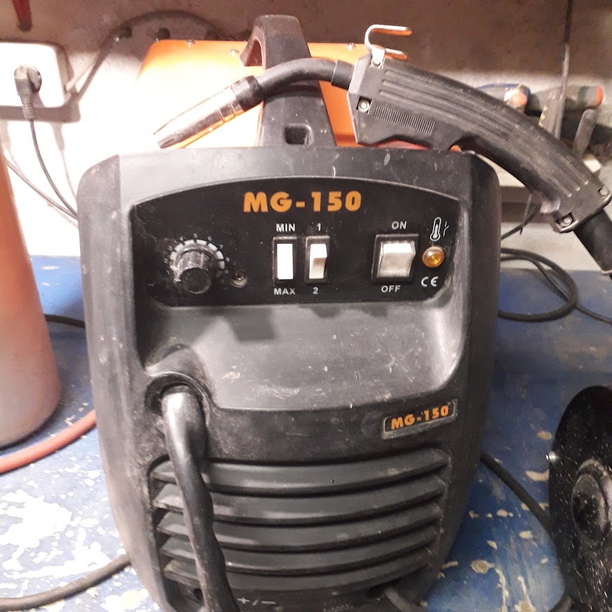 SVÁŘEČKA CO2 HOMER MG 150 - 4