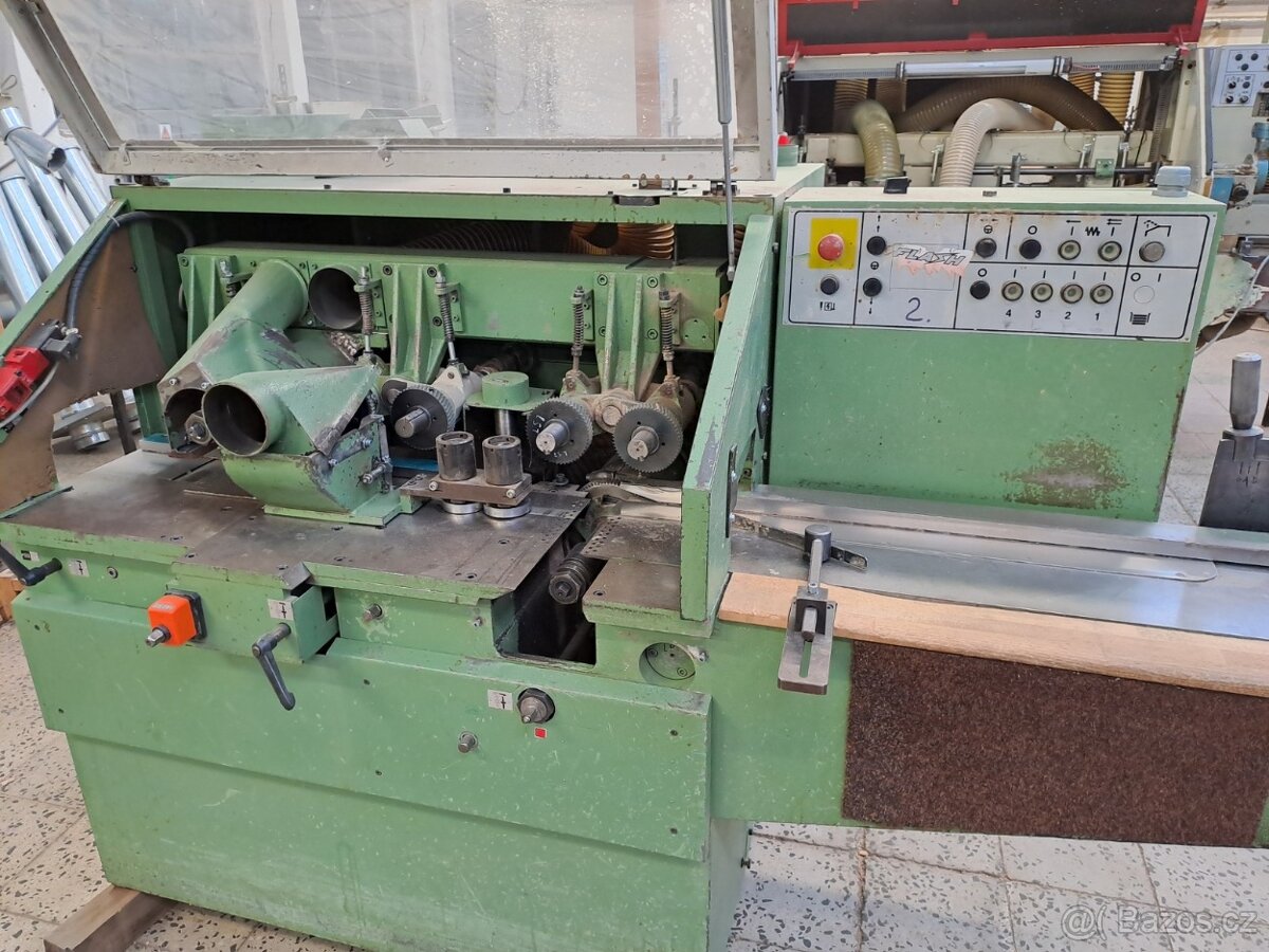 Hoblovka, čtyřstranná frézka - 4