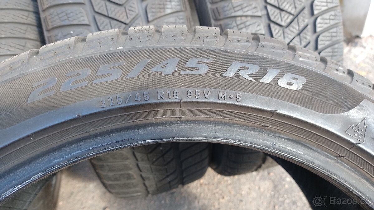 Zimní 225/45/18 - 4