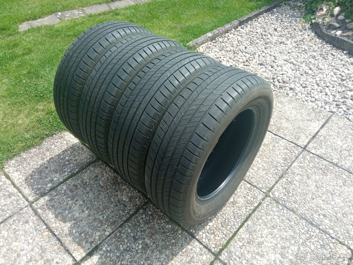 Bridgestone 205/60 R16L - 4