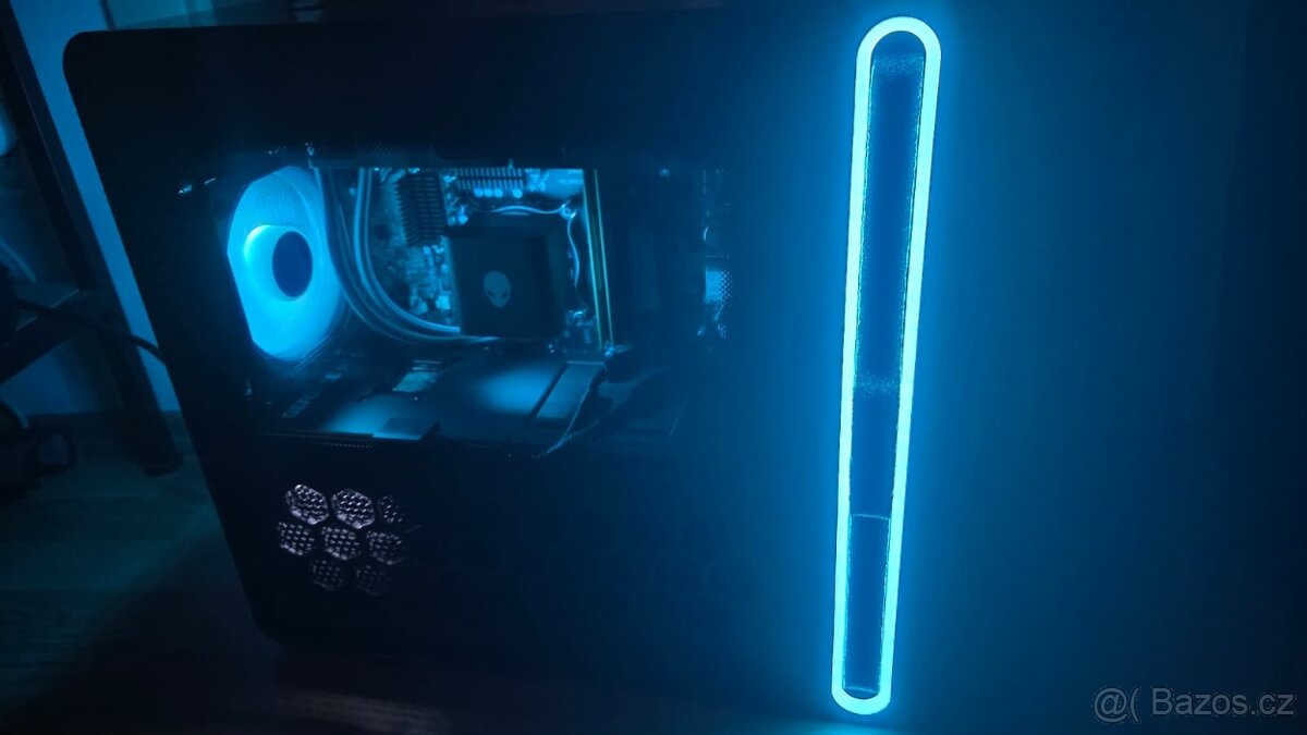 Alienware Aurora – RTX 5080 / Intel Core Ultra 9 285K / 2TB - 4