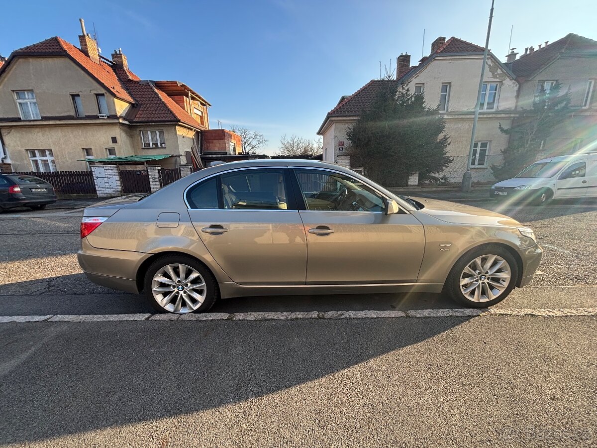 Bmw e60 530xi 200kw NAJETO 164ti km - 4