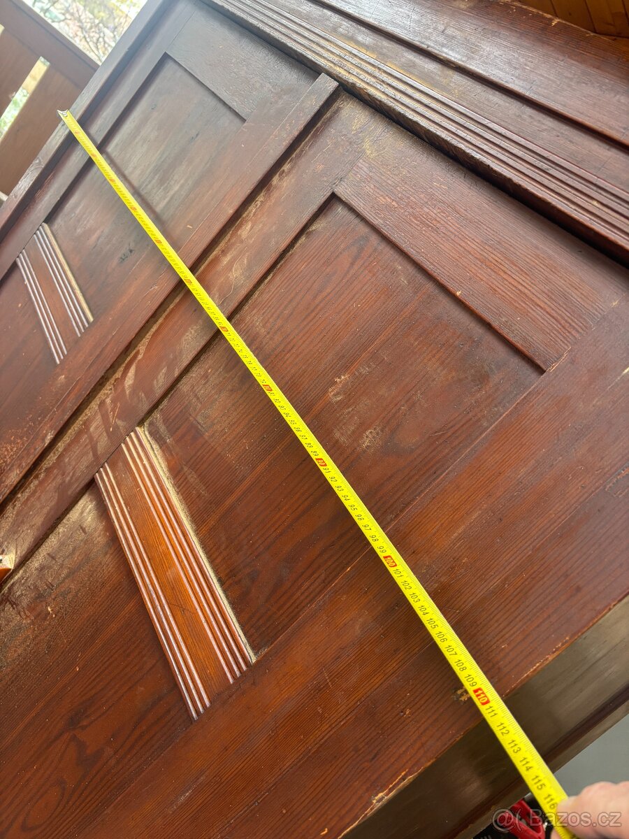 Archivní stará skříň - 4