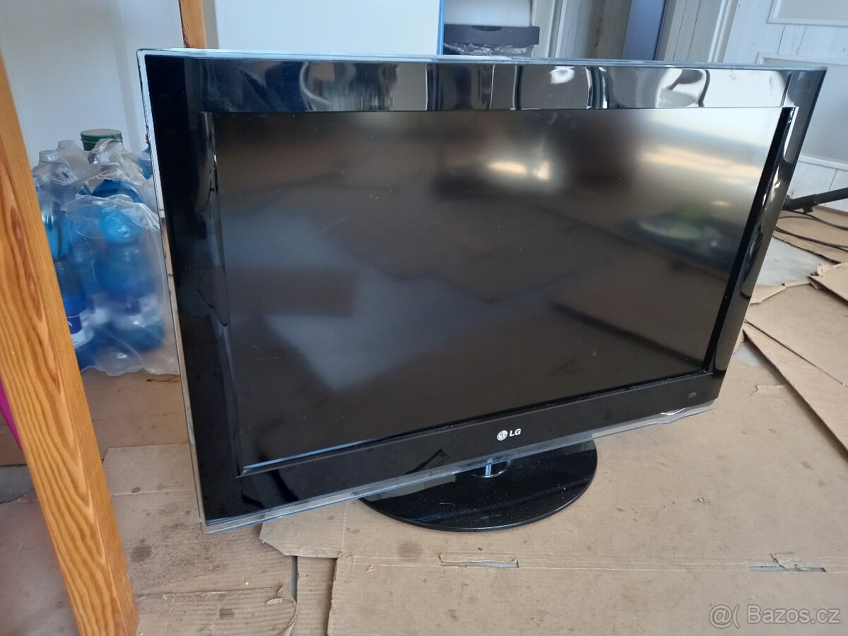 TV LG 82cm - 4