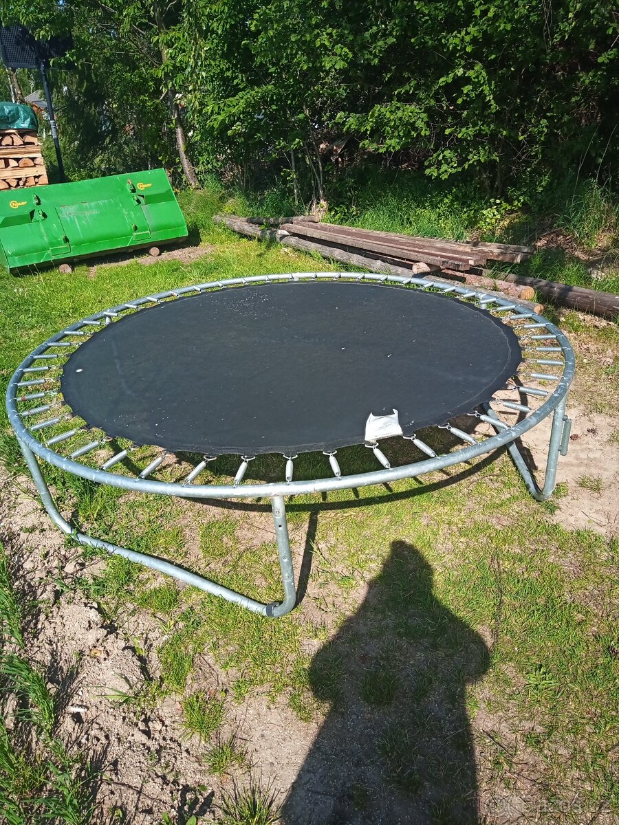 Trampolína dětská 2,4m - 4
