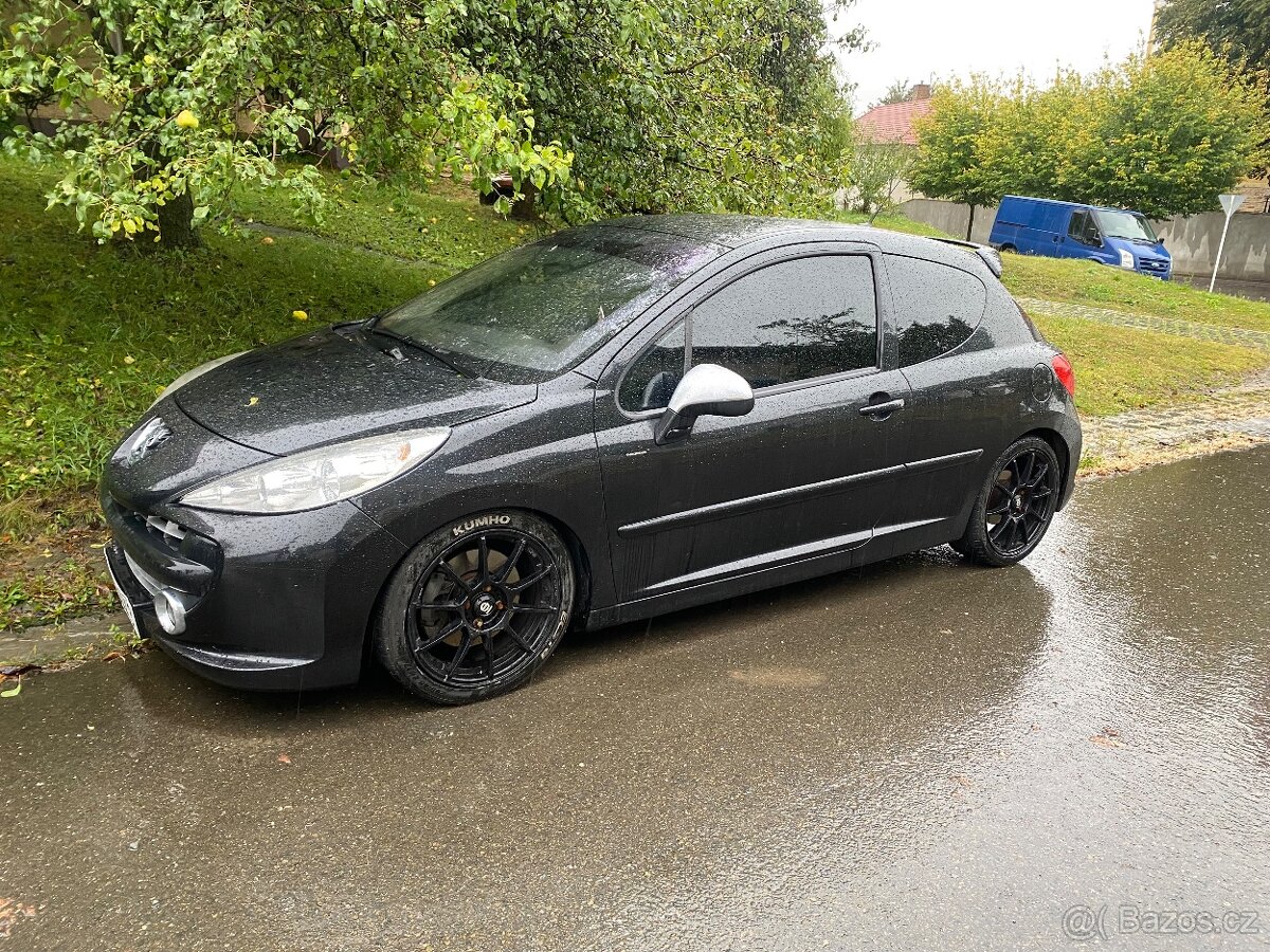 Peugeot 207 RC - 4