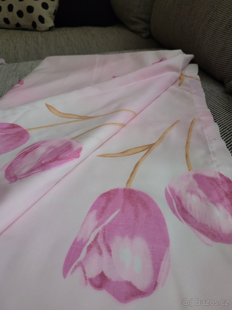 Dva růžové závěsy s tulipány - 4