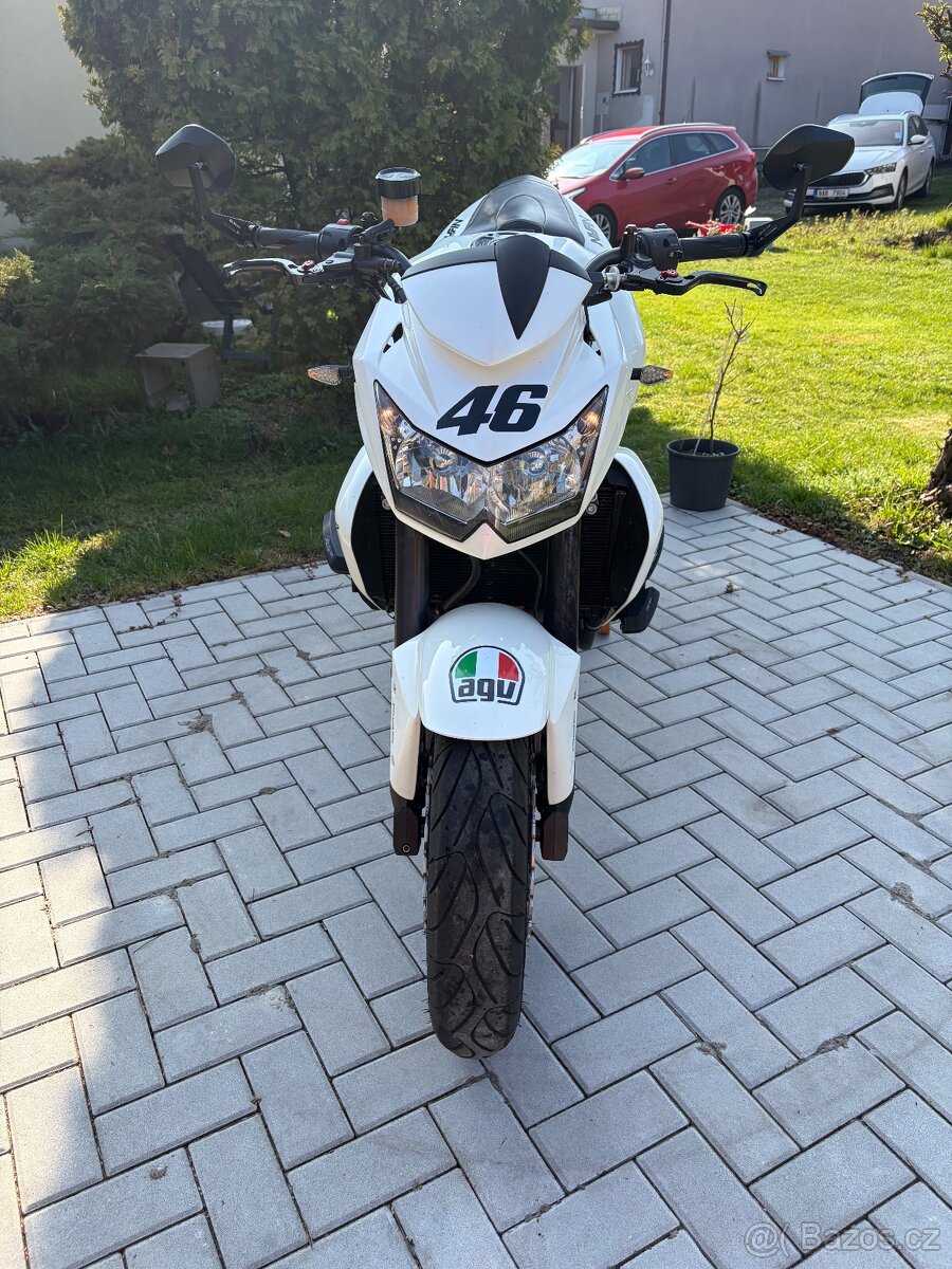 Kawasaki Z750 ABS - 4