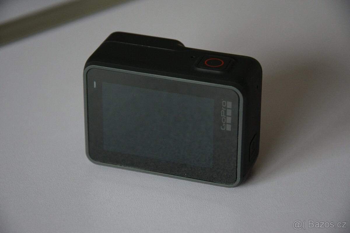 GoPro Hero 7 Black + příslušenství - 4