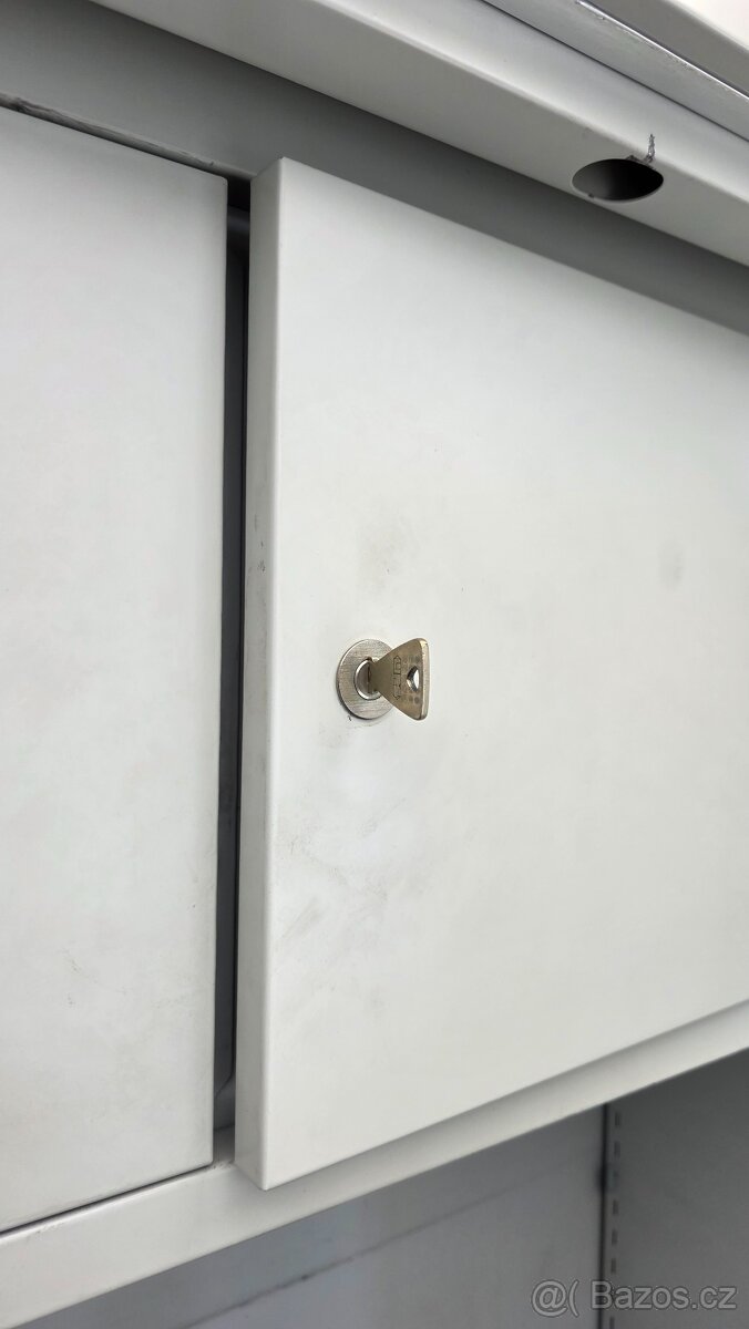 Protipožární trezorová skříň plechová - 4
