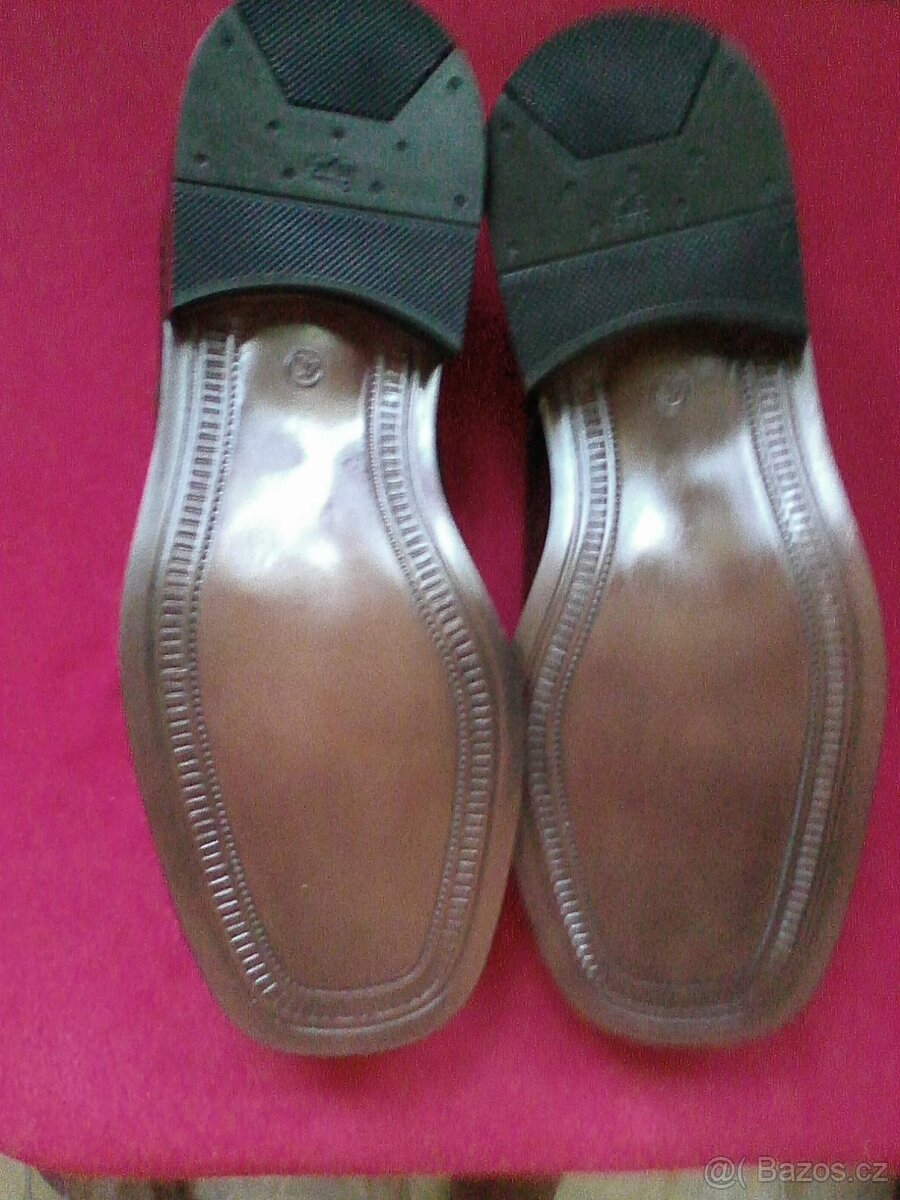 Pánské kožené vycházkové boty hnědé barvy, nové, vel. 40 - 4