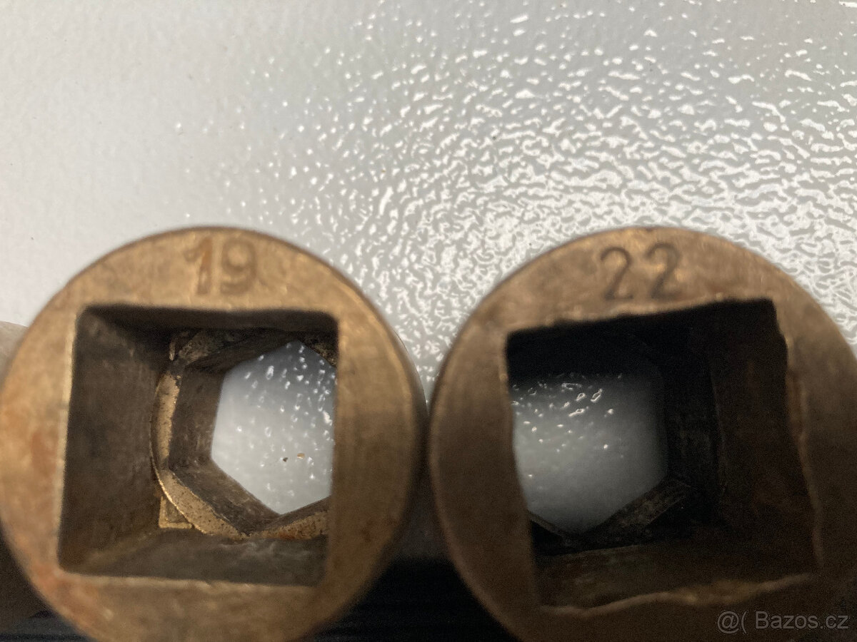 KLíče nástrčné použité sada 5 ks za 500 kč s poštou - 4