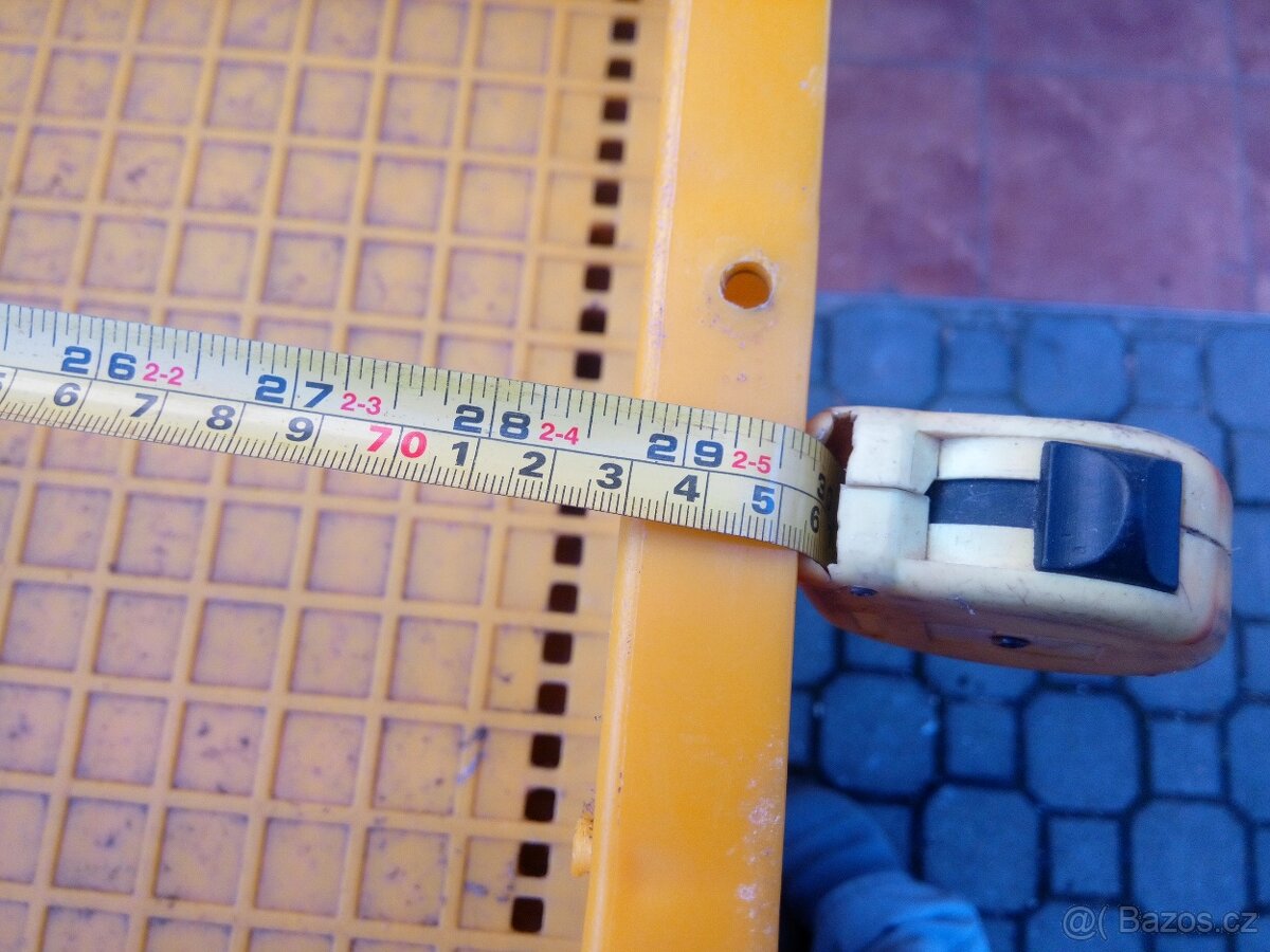 Plastová přepravka 117x76 cm - 4