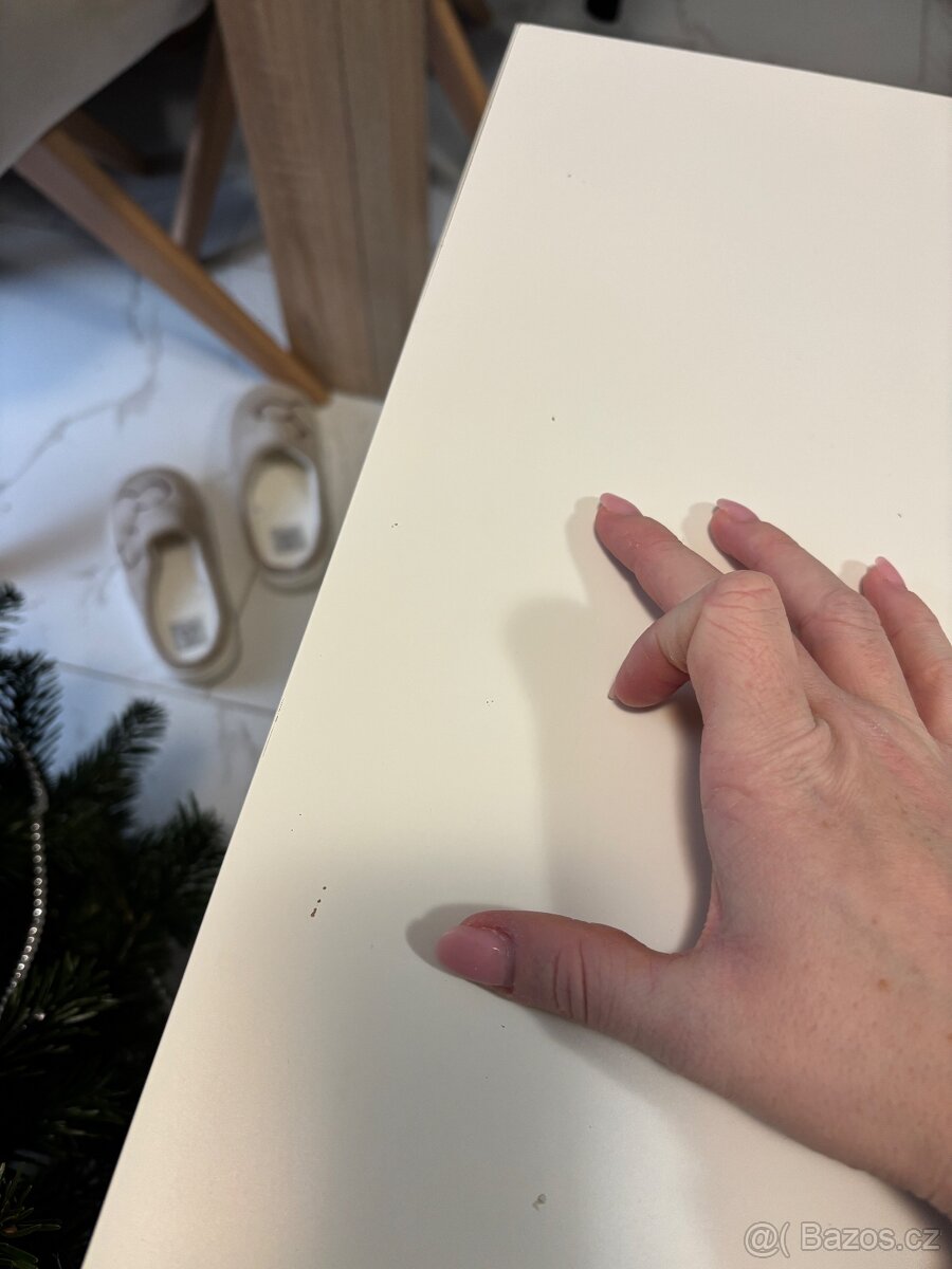 IKEA dětský stůl - 4