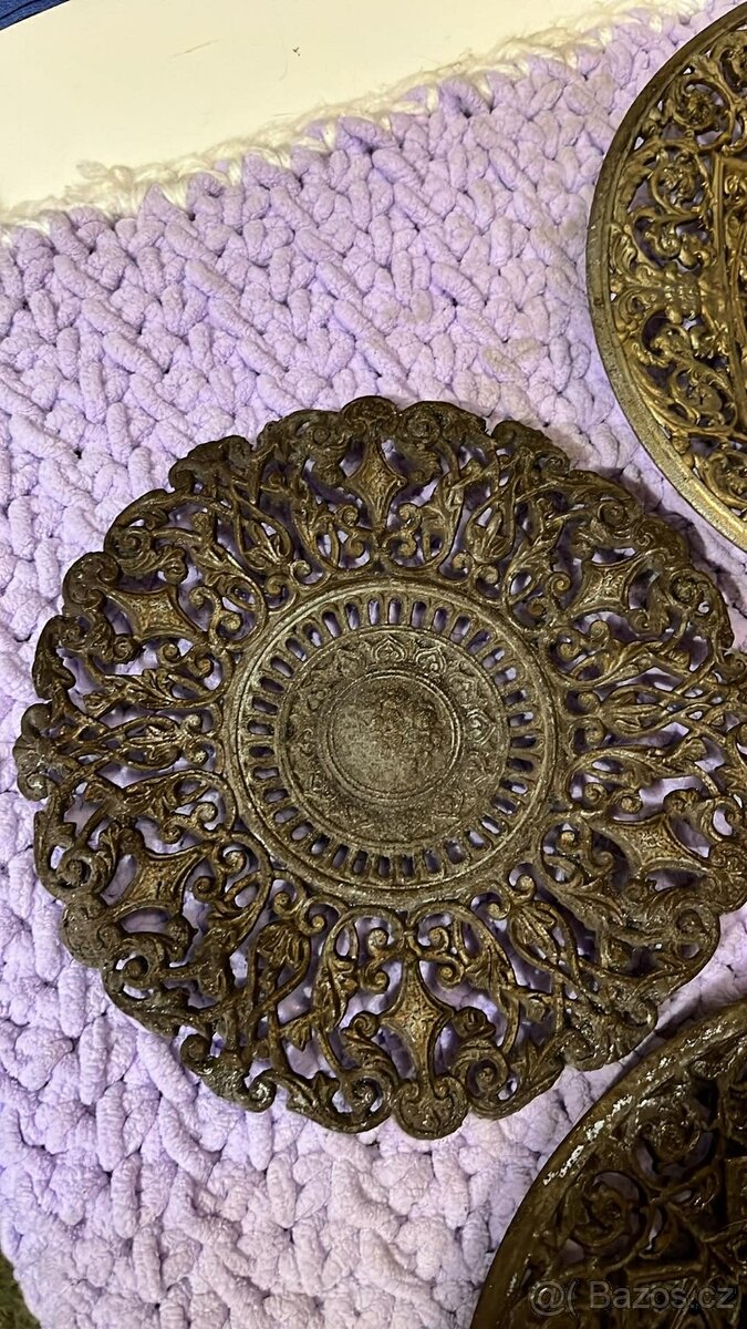 Mosazné ozdobné talíře na zeď - 4