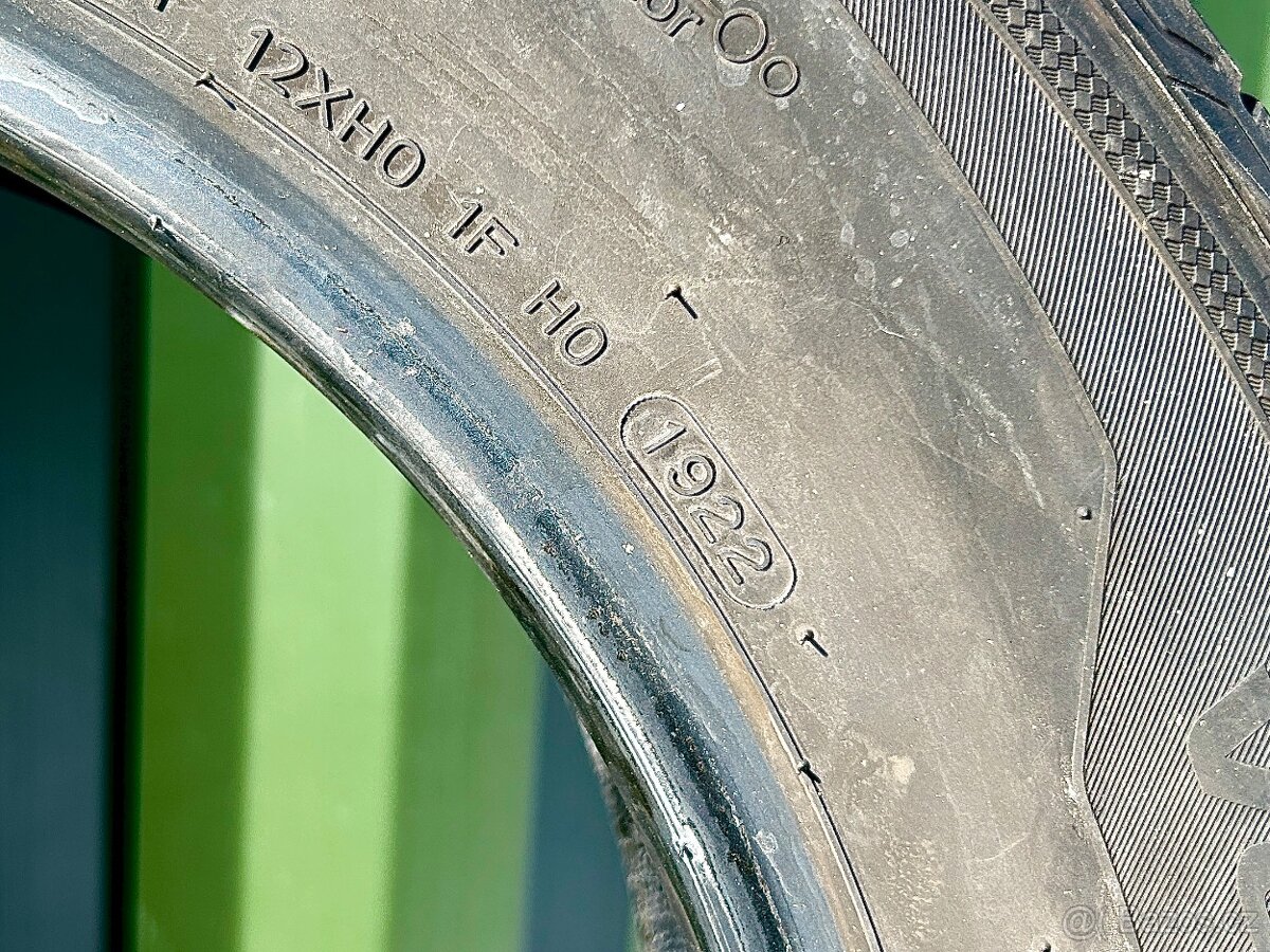 Letní pneumatiky Hankook 215/65 R17 – pěkný stav - 4
