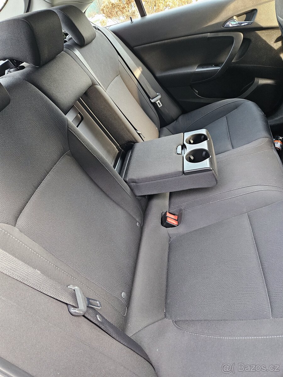 Opel Insignia 2.0 CDTI / Nové STK - 4