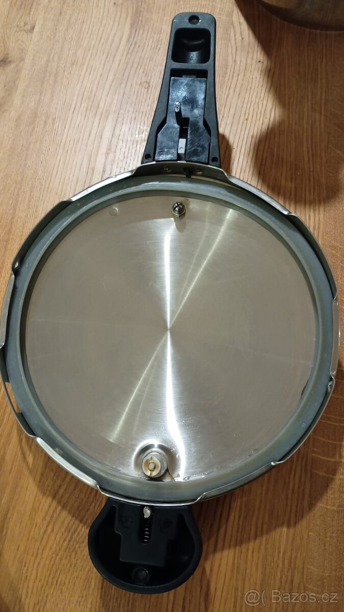 Tlakový hrnec 6 l papinak - 4