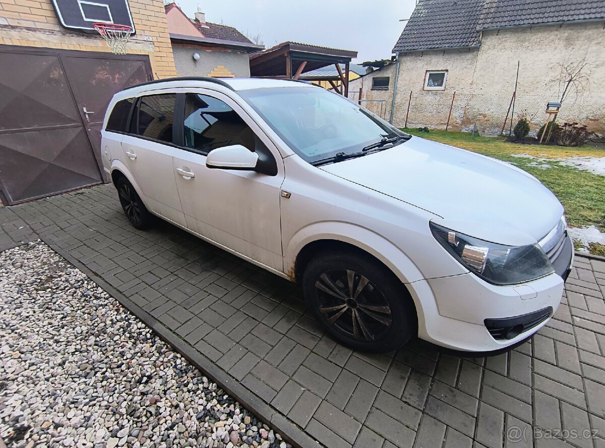 Astra H 1.6 77kW s LPG - 4