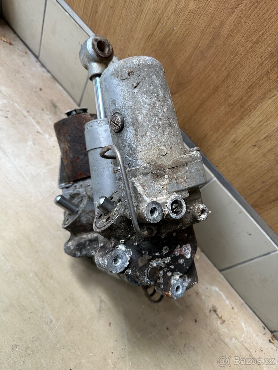 Trim evinrude/johnson V4 - 4