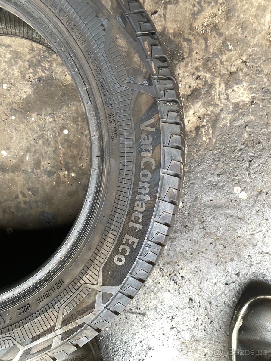 195/65/16C - 4