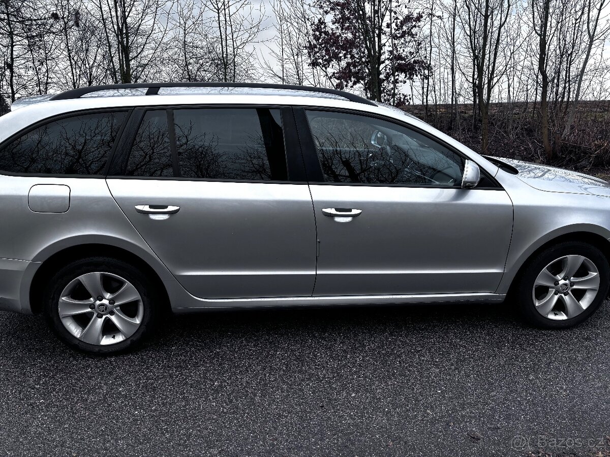 Superb 2 facelift - 4