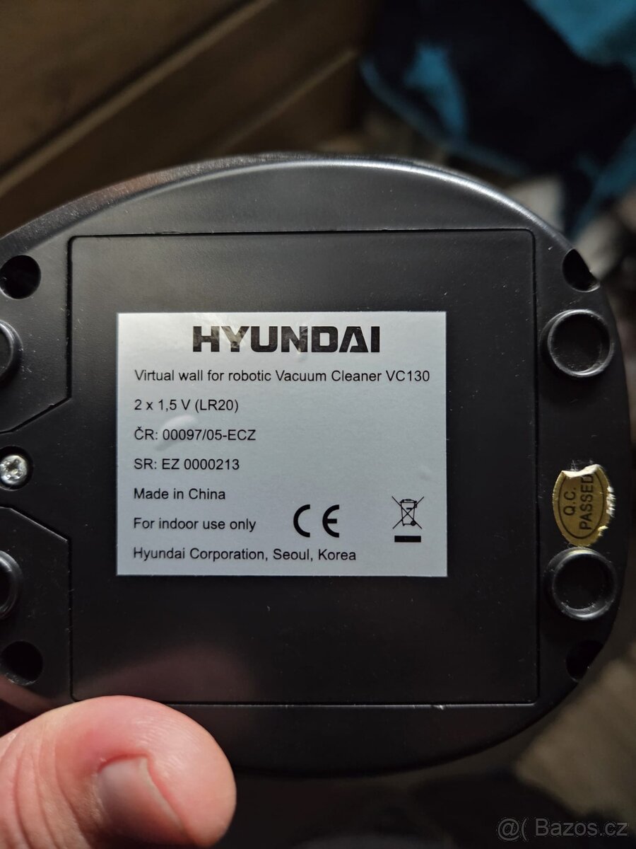 Robotický vysavač hyundai vc130 - 4