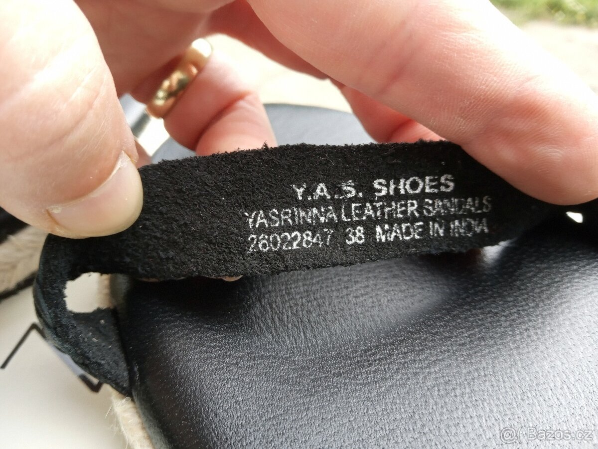 sandále Y A S 38 - 4