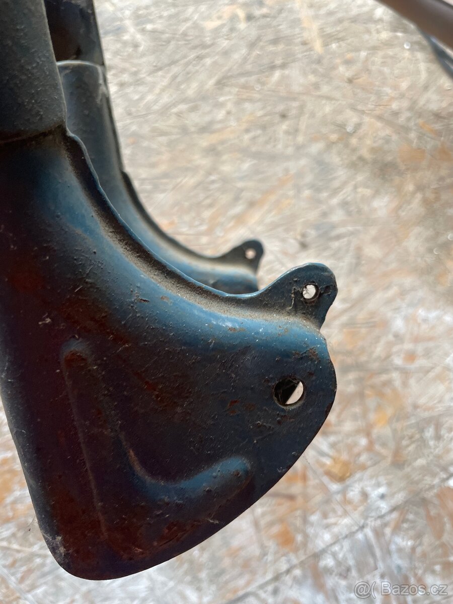 Přední vidlice Stadion S11 - 4