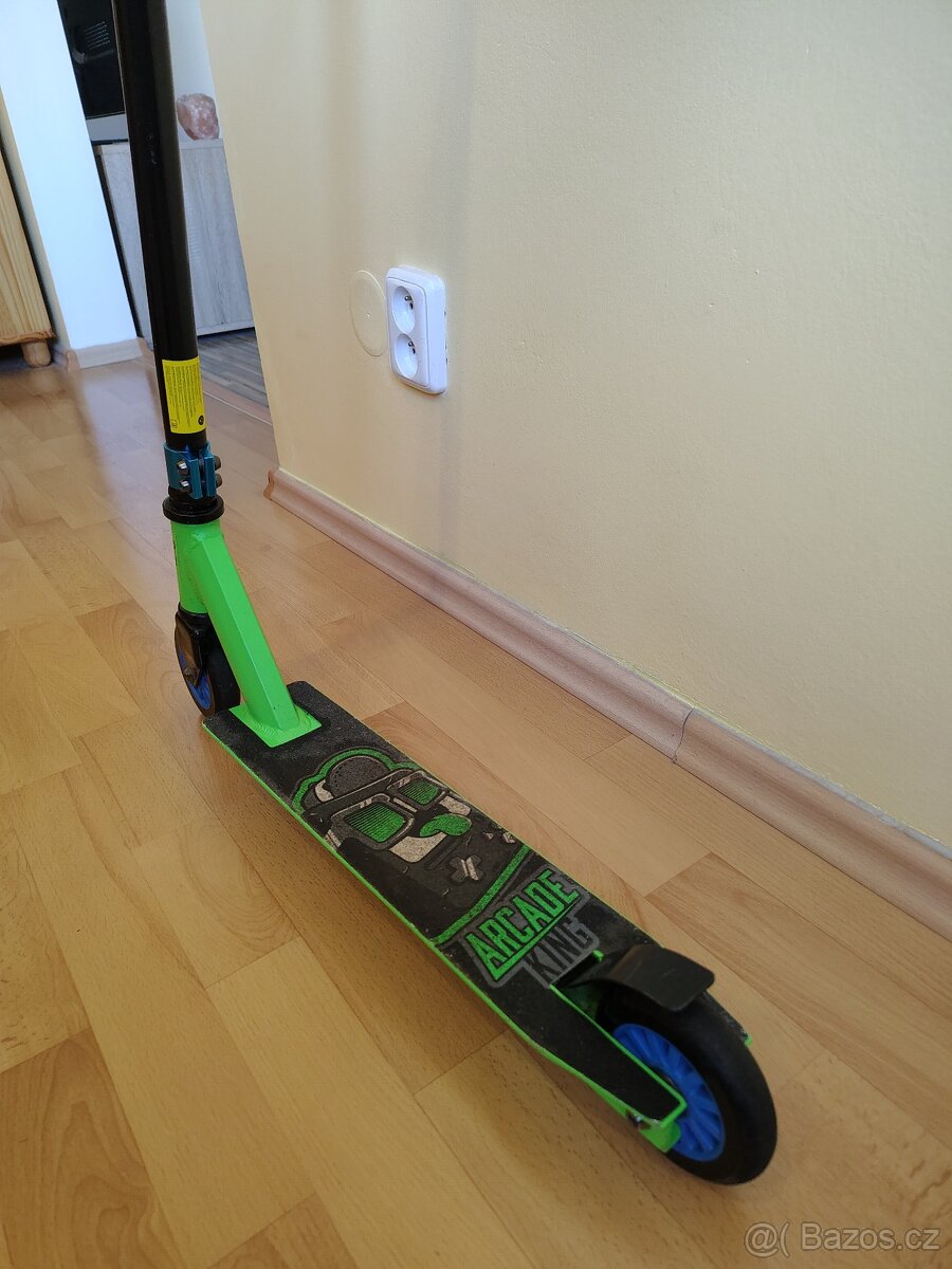 Dětská koloběžka Arcore Arcade King - 4