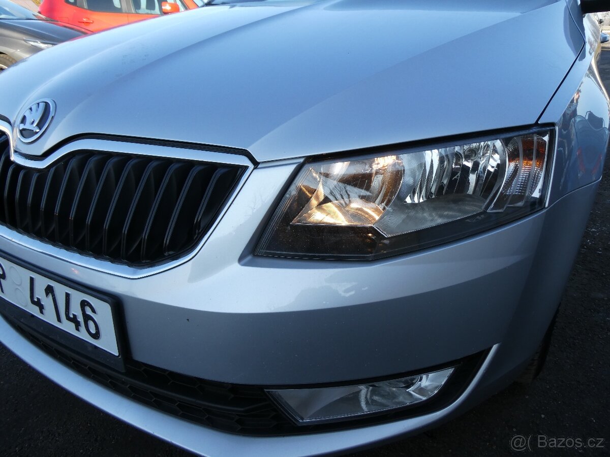 Škoda Octavia 1.6 TDi 77kW, ČR, 1.majitel, DPH, auto. klima - 4