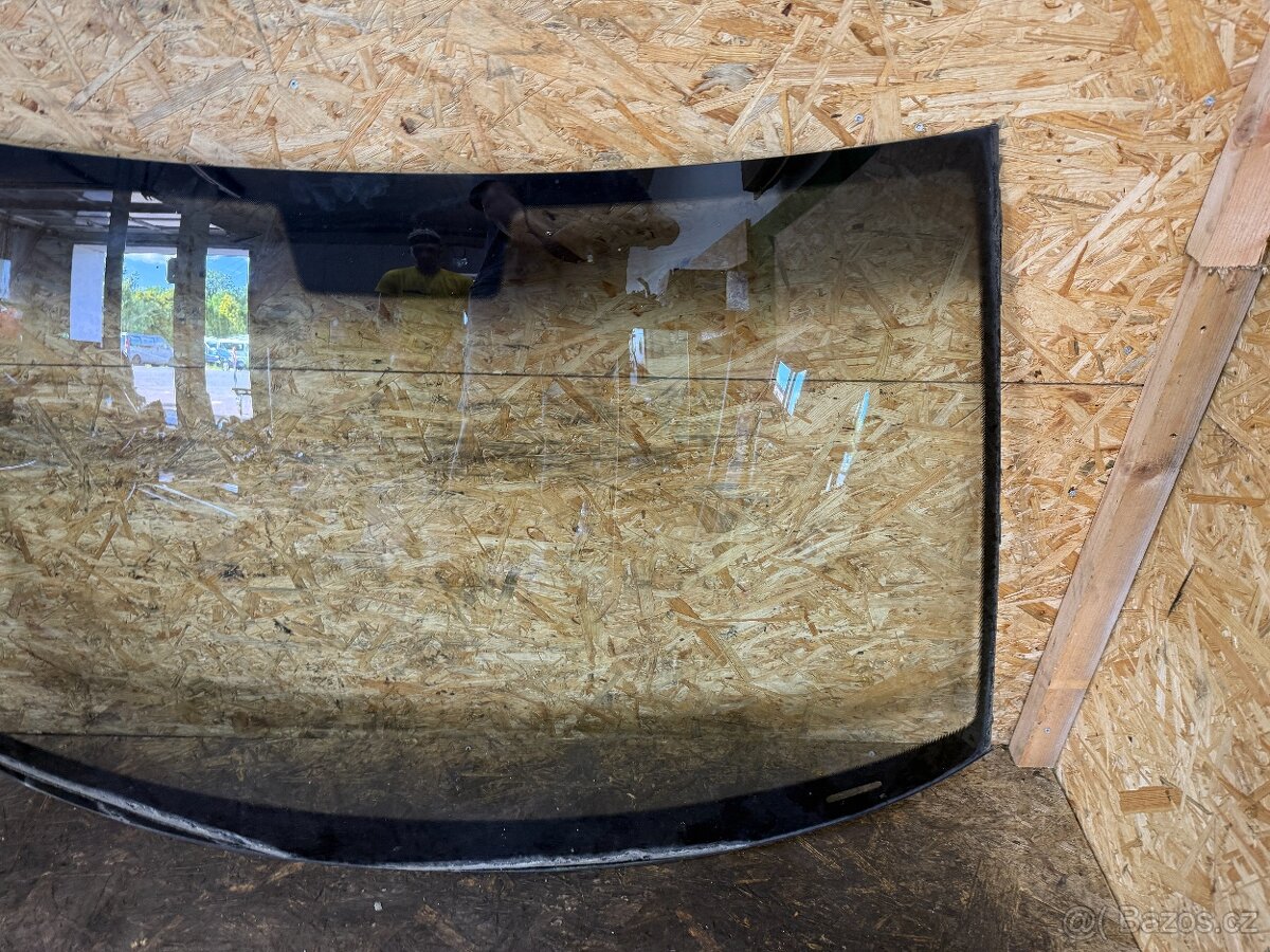 ČELNÍ OKNO VW PHAETON - 4