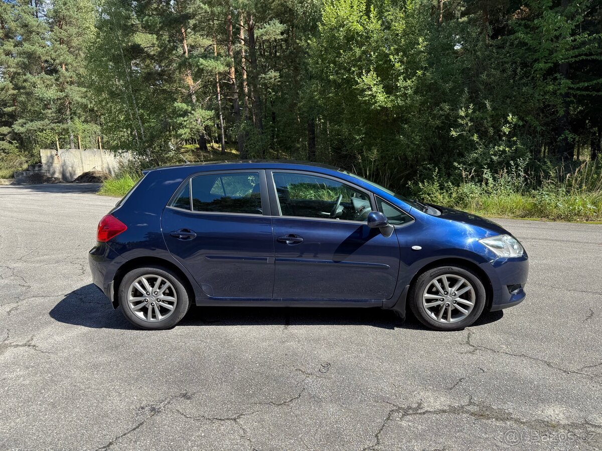 Toyota Auris 1.4 D-4D 66kw, NOVÁ STK - 4