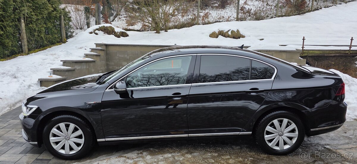 VW PASSAT b8 2.0 TDi 110 kW 4Motion - 4