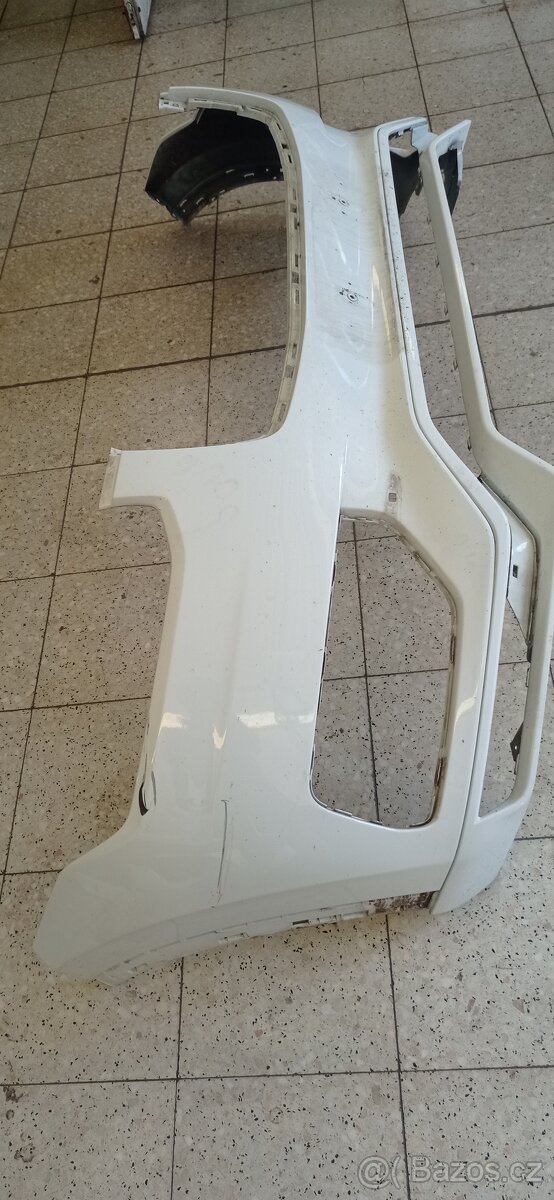 Přední nárazník Volvo XC90 - 4