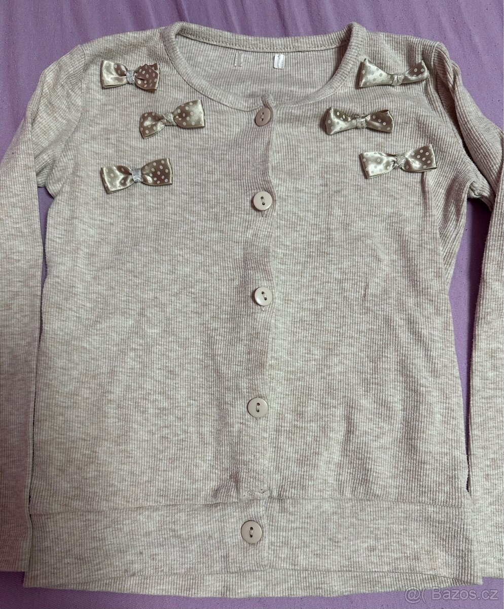 Balík dívčího oblečení - 4