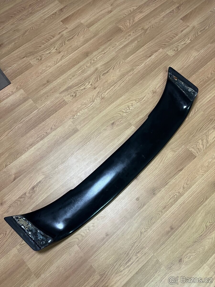 Bmw e36 křídlo - 4