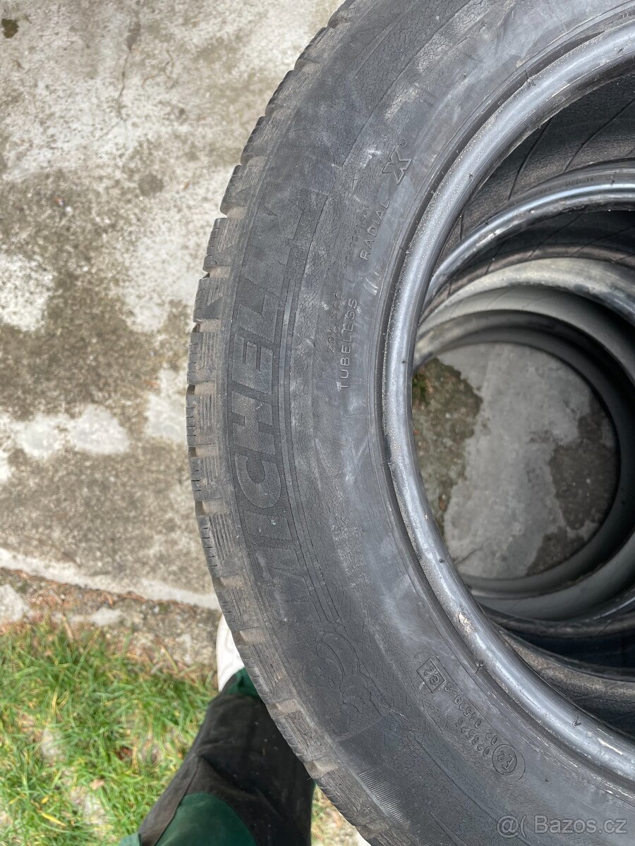 Zimní 195/65 R15 - 4