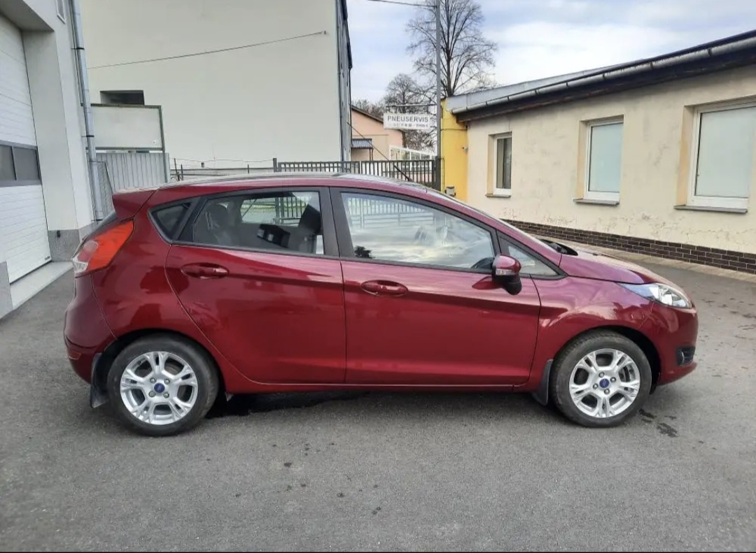 Ford Fiesta 1.4 - r.v. 2014 - 4