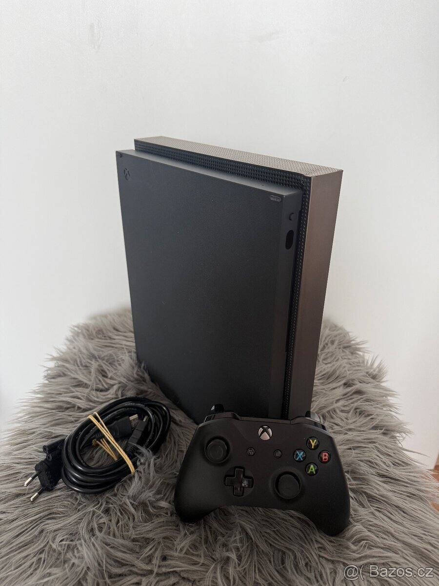 XBOX ONE X 1TB LIMITED EDICE GOLD - 4