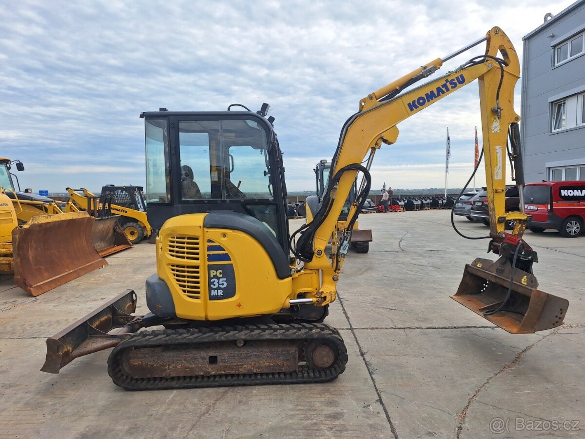KOMATSU PC 35 MR - 3 - 4